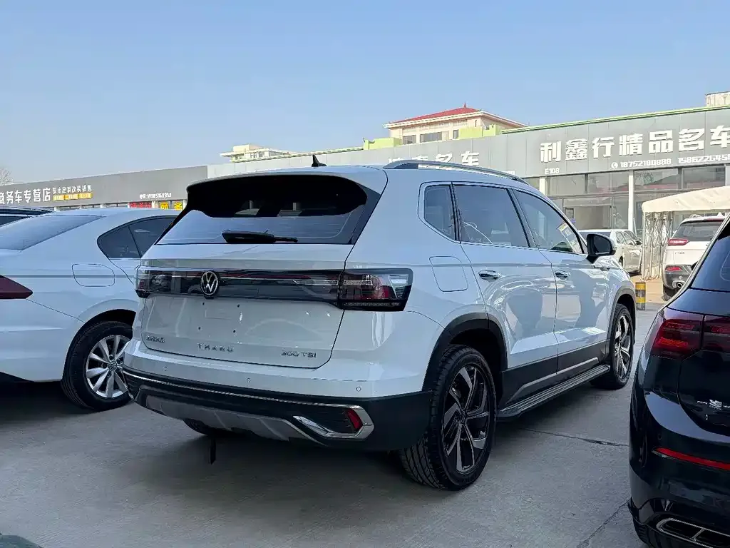 Volkswagen Tharu 2024 из CN, фото 8
