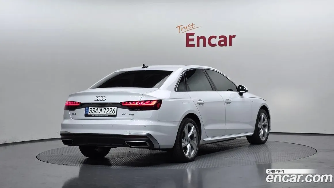 Audi A4 2021 из KR, фото 5
