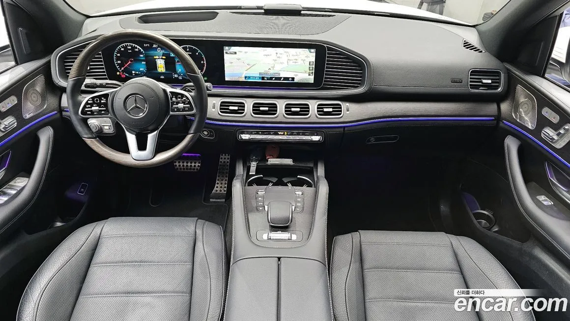Mercedes-Benz GLS-Class — фото 9