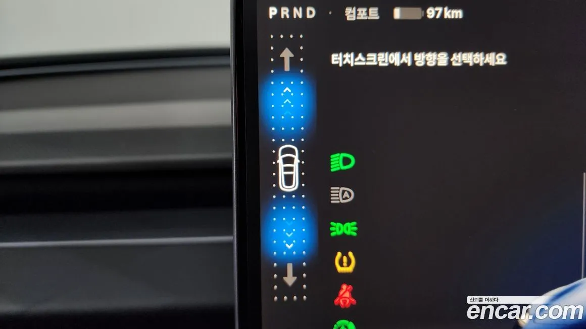 Tesla Model 3 2025 из KR, фото 2