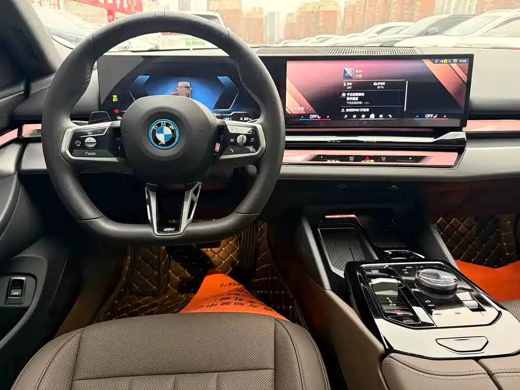 BMW i5 2025 из CN, фото 4