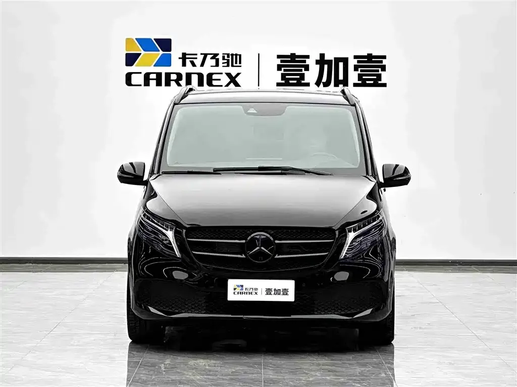 Mercedes-Benz V-Class 2023 из CN, фото 5