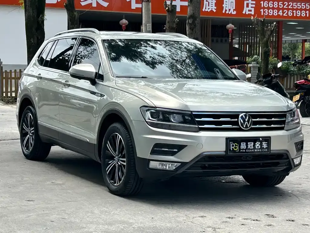 Volkswagen Tiguan L 2021 из CN, фото 9