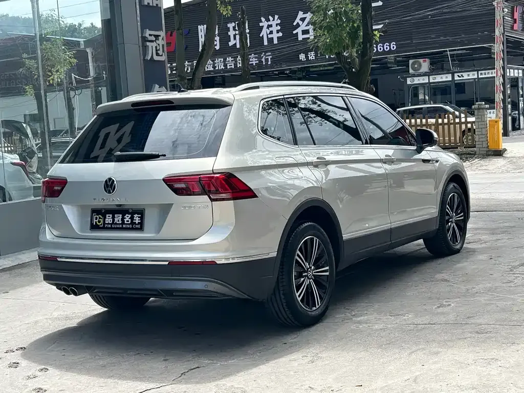 Volkswagen Tiguan L 2021 из CN, фото 5