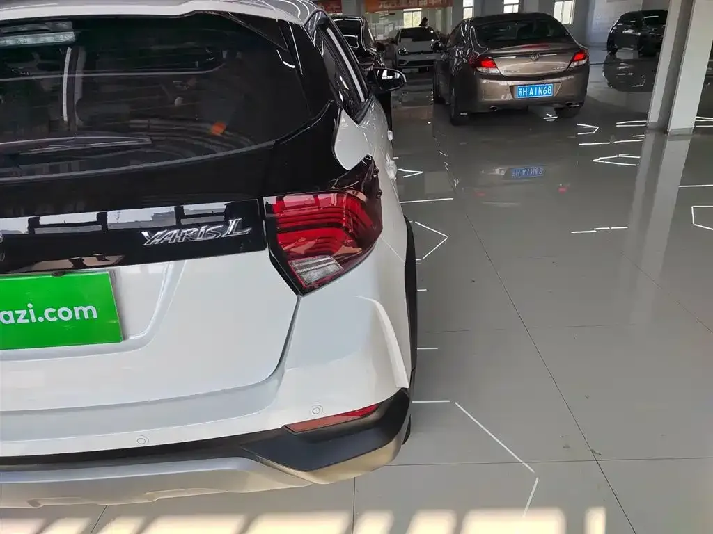 Toyota Yaris L 2023 из CN, фото 6
