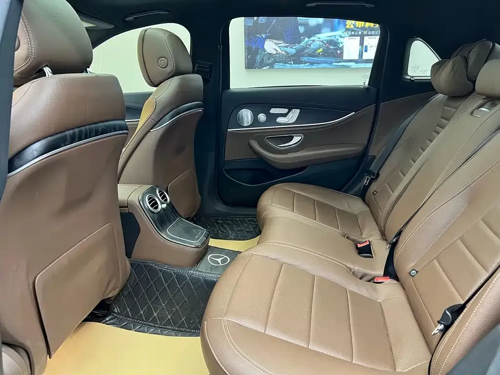 Mercedes-Benz E-Class 2021 из CN, фото 5