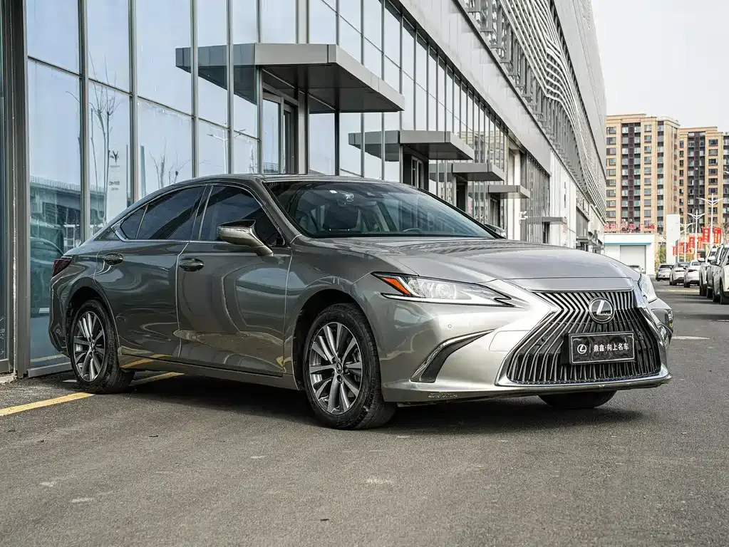 Lexus ES 2021 из CN, фото 9