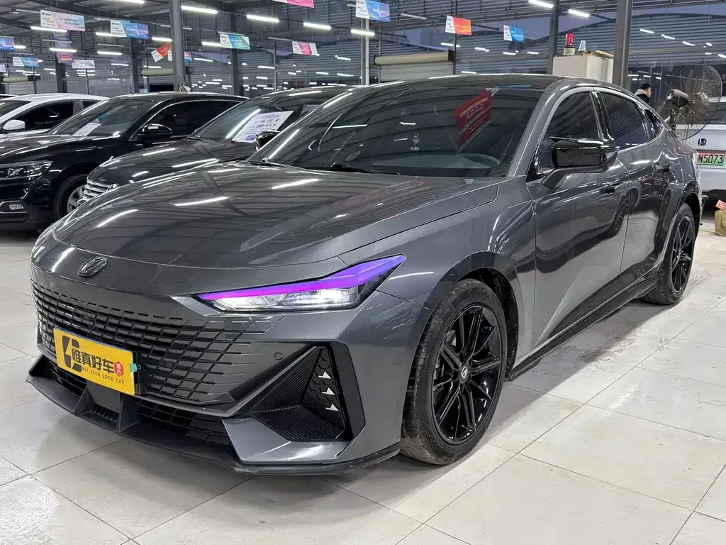 Changan UNI-V 2024 из CN, фото 1