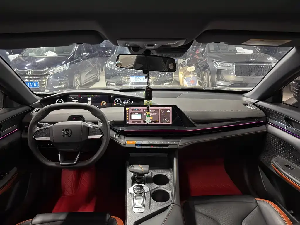 Changan UNI-V 2024 из CN, фото 8