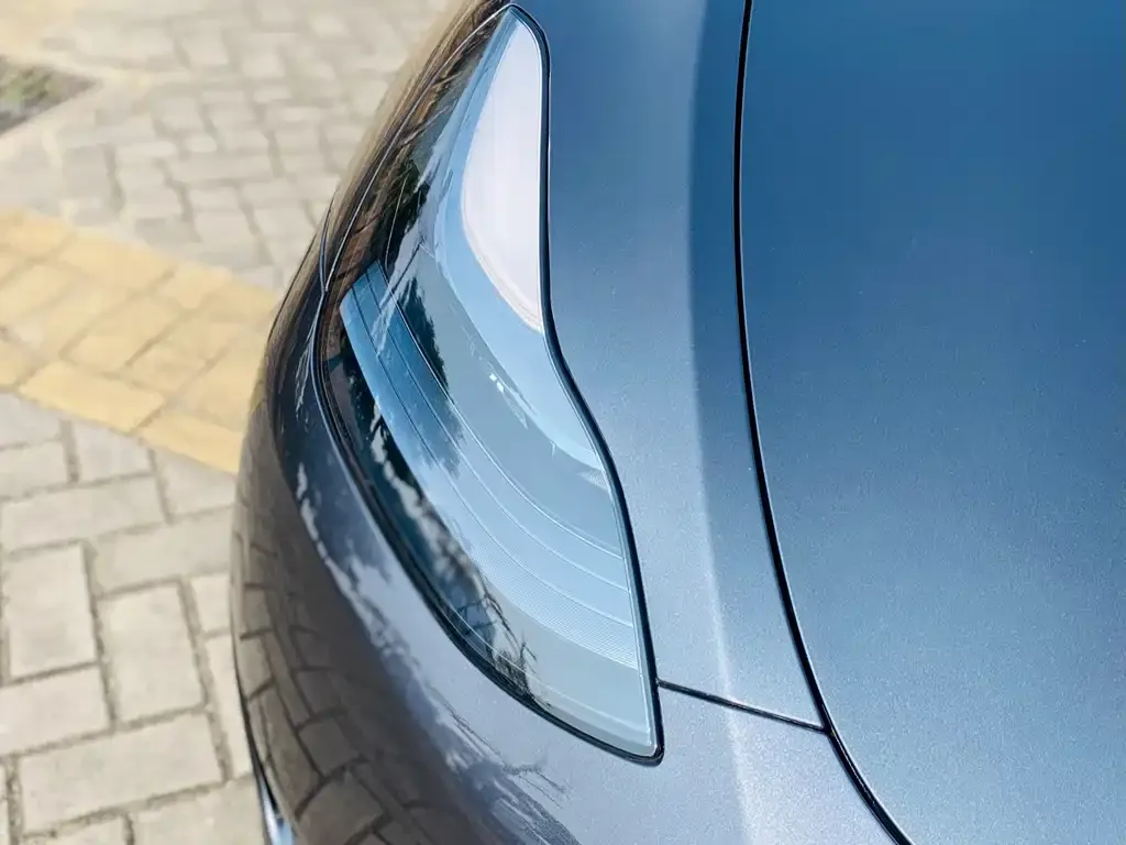 Tesla Model Y 2024 из CN, фото 2