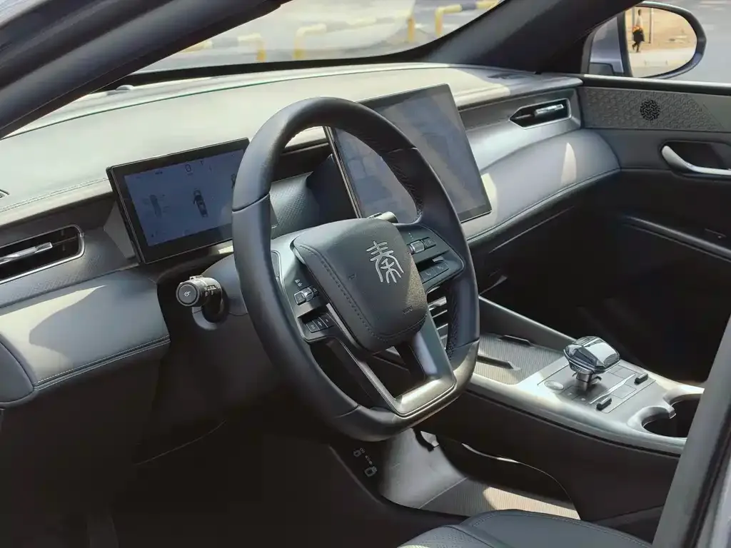 BYD Qin PLUS 2025 из CN, фото 8