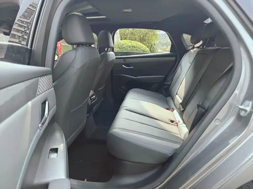 BYD Qin PLUS 2025 из CN, фото 6