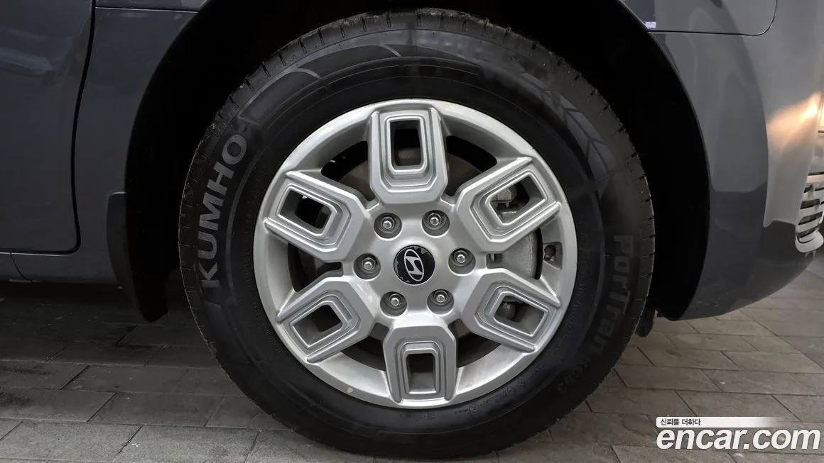 Hyundai Staria 2025 из KR, фото 8