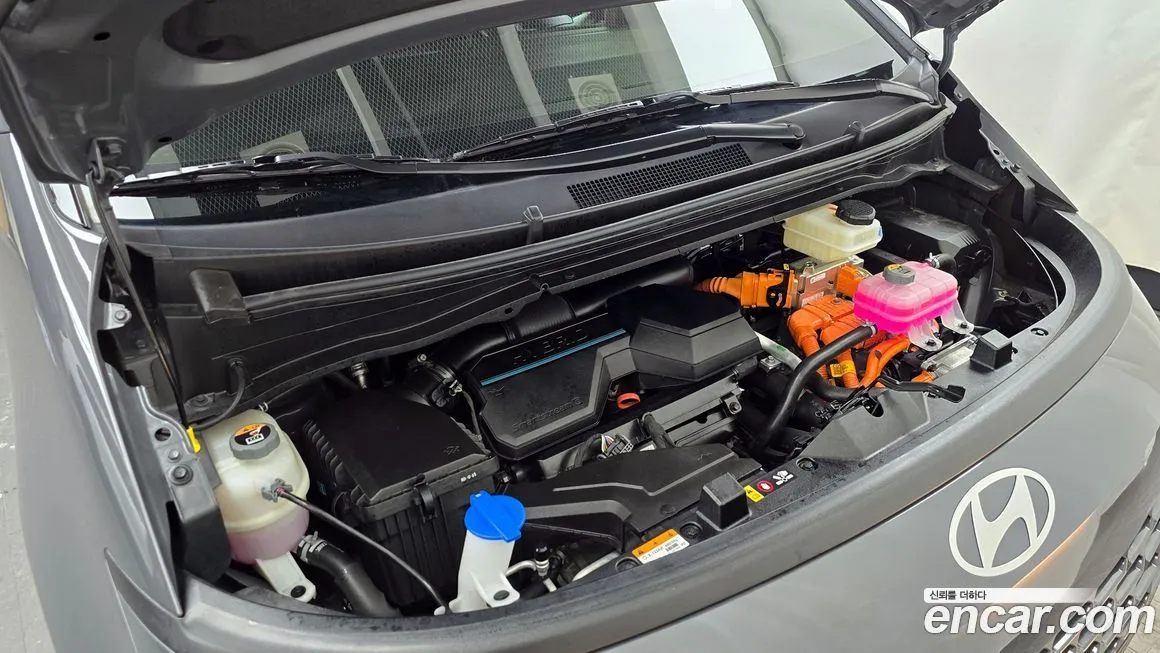 Hyundai Staria 2025 из KR, фото 5