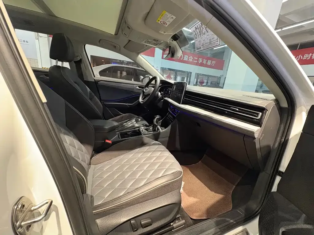 Volkswagen Sagitar 2024 из CN, фото 6