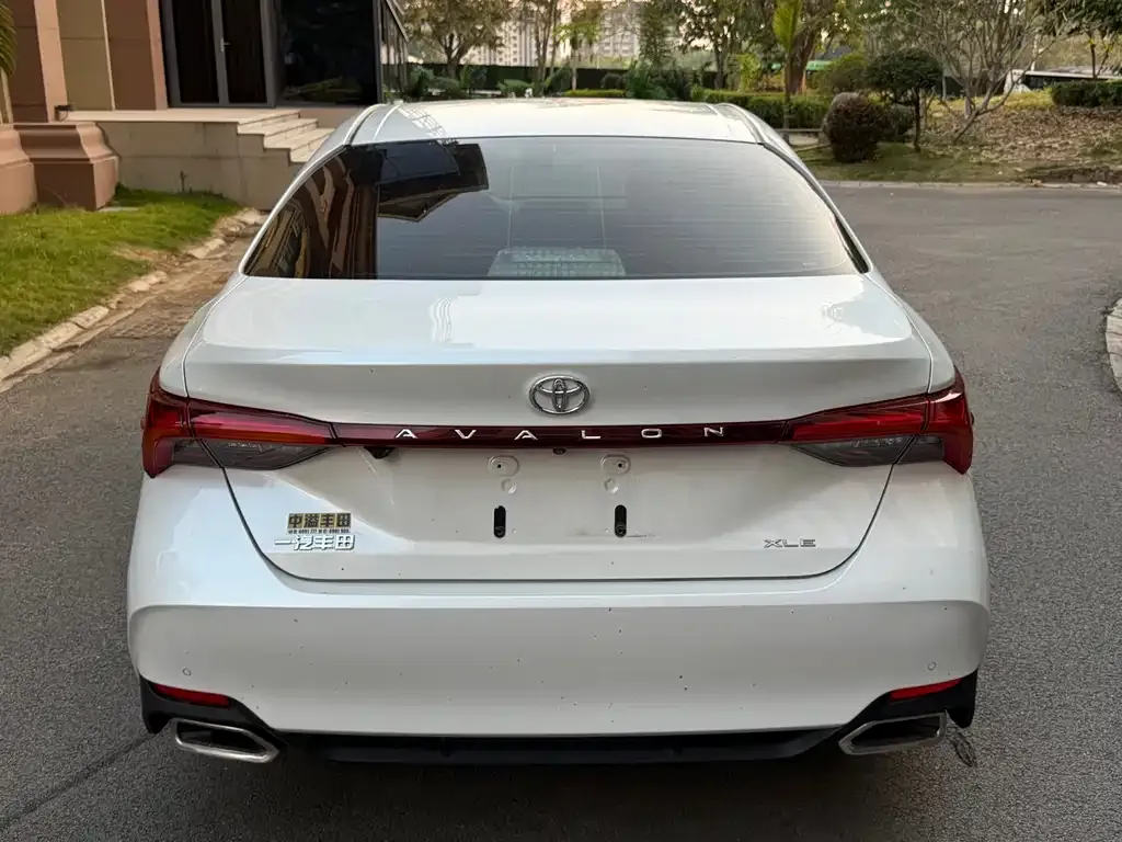 Toyota Avalon 2021 из CN, фото 9