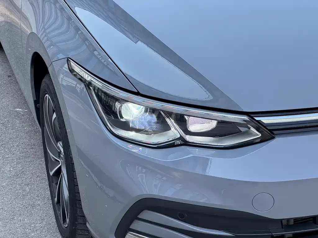 Volkswagen Golf 2022 из CN, фото 2