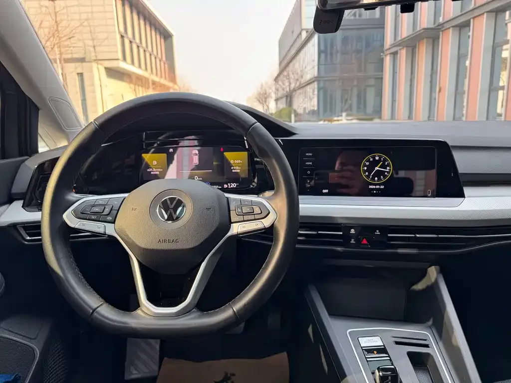 Volkswagen Golf 2022 из CN, фото 9