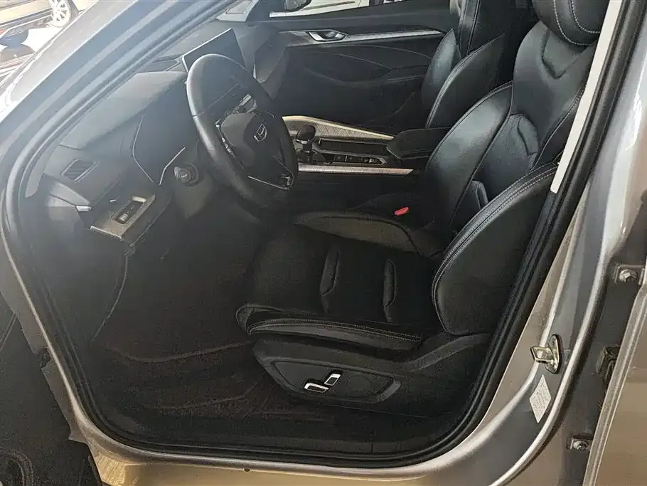 Geely Xingrui 2022 из CN, фото 8