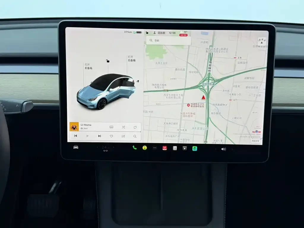Tesla Model Y — фото 6