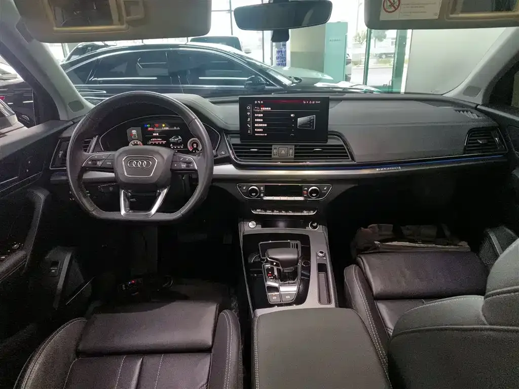 Audi Q5L 2022 из CN, фото 5