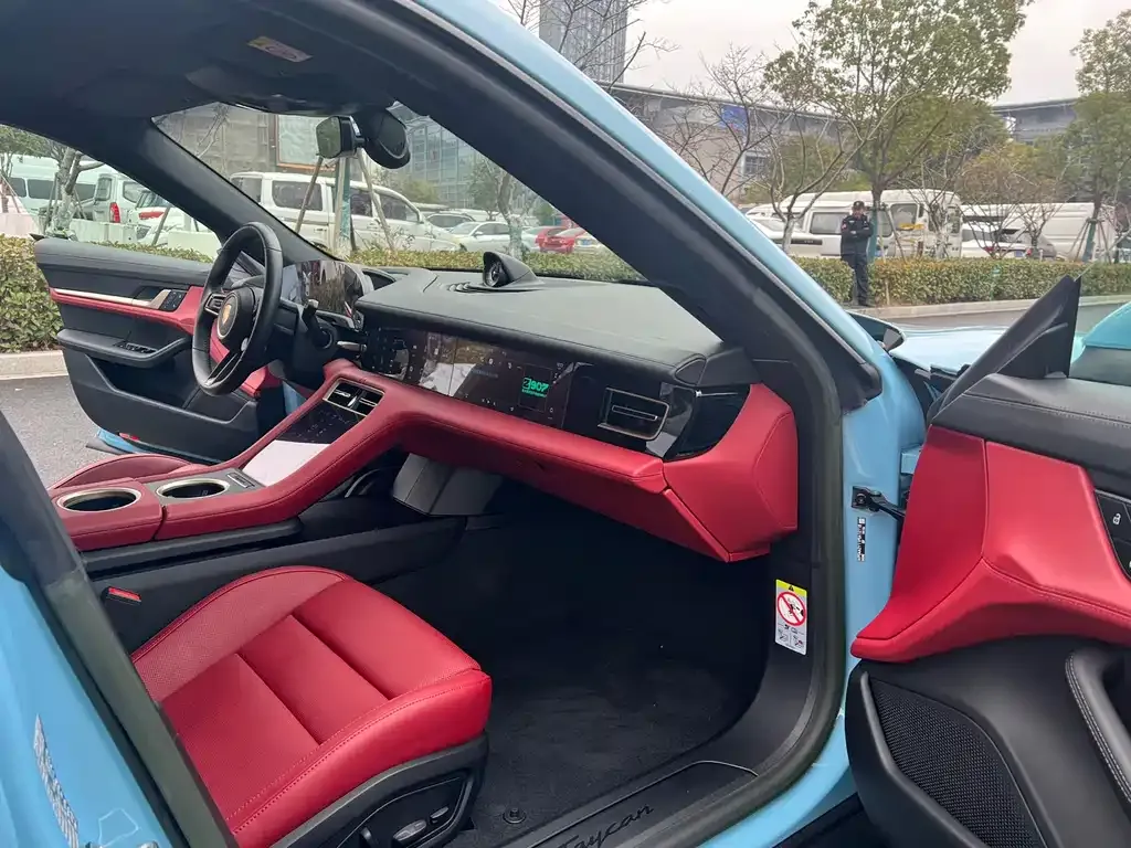 Porsche Taycan 2023 из CN, фото 9