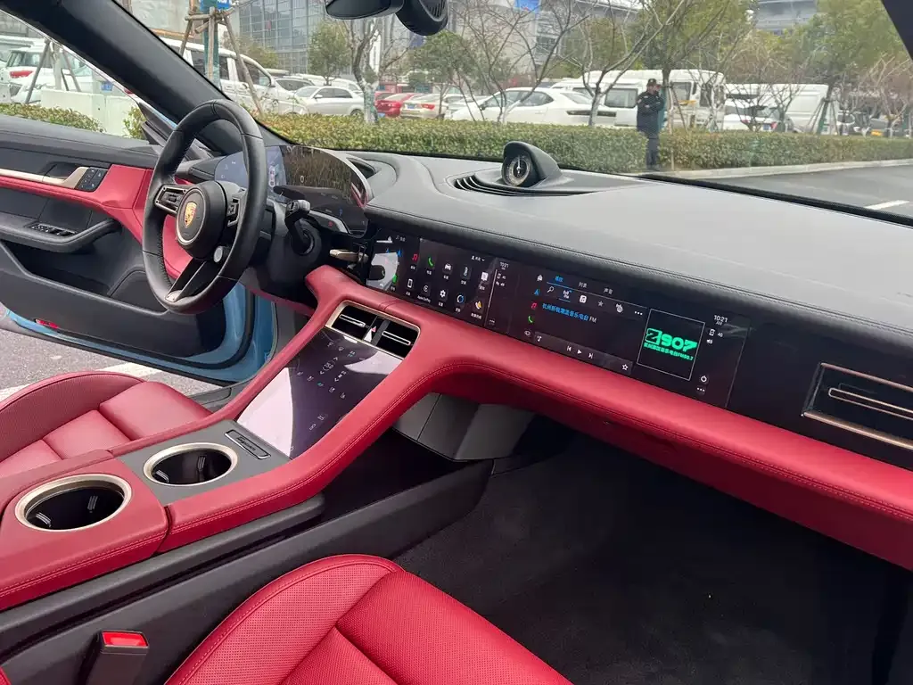 Porsche Taycan 2023 из CN, фото 7