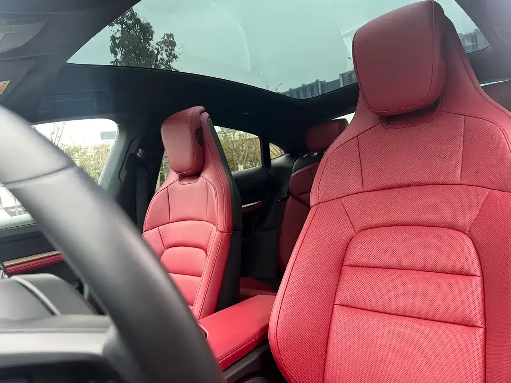 Porsche Taycan 2023 из CN, фото 3