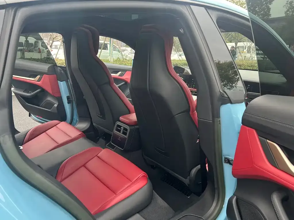 Porsche Taycan 2023 из CN, фото 2