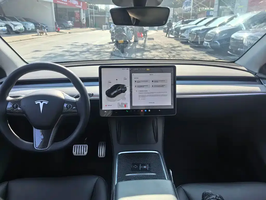 Tesla Model Y 2025 из CN, фото 5