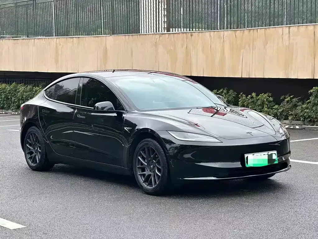 Tesla Model 3 2024 из CN, фото 3
