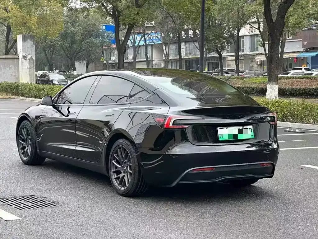 Tesla Model 3 2024 из CN, фото 4