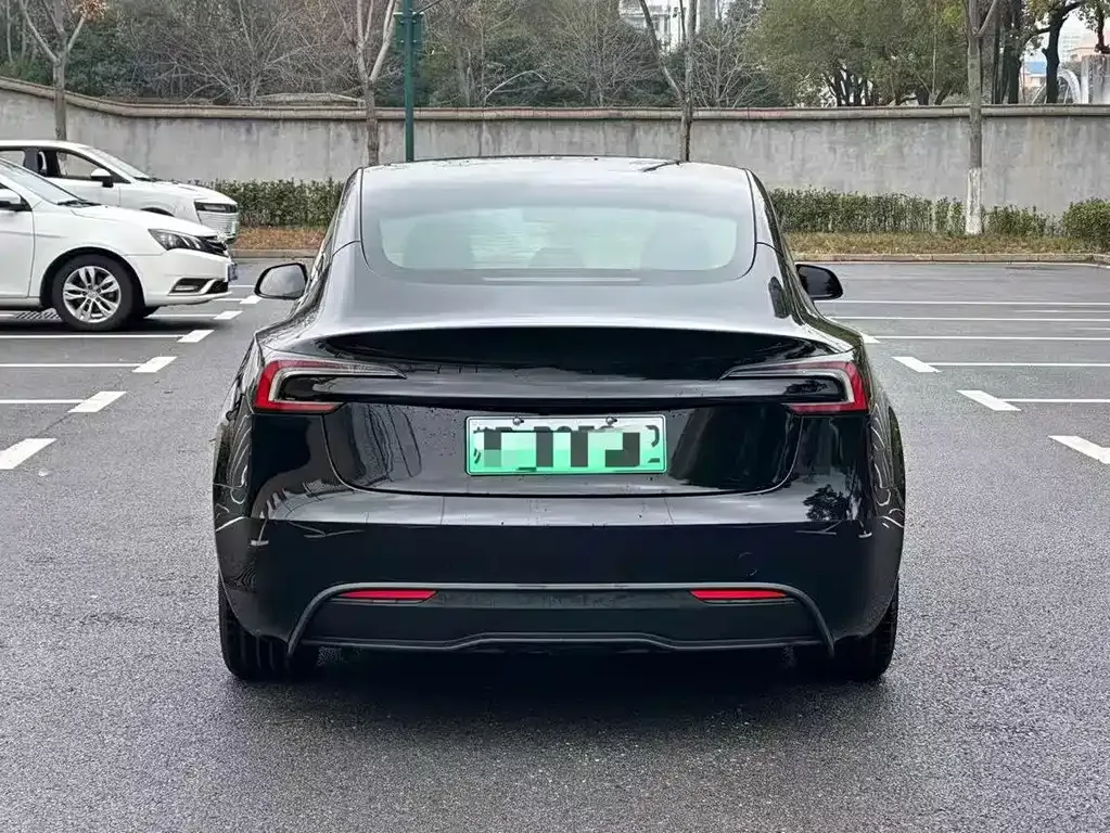 Tesla Model 3 2024 из CN, фото 2