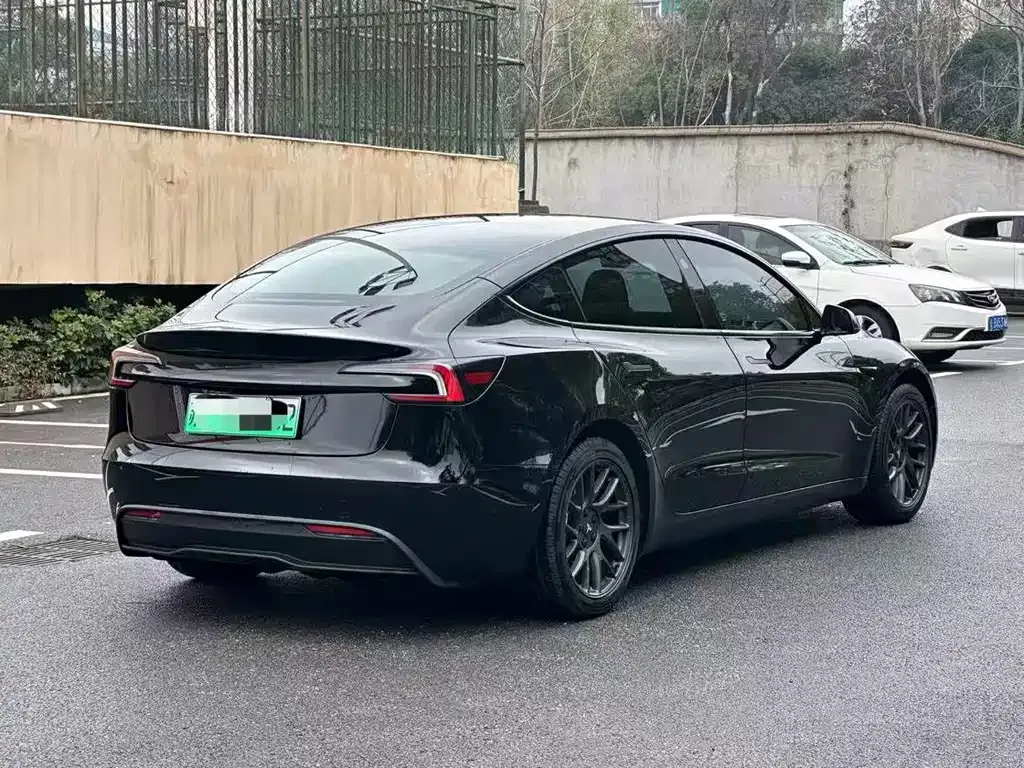 Tesla Model 3 2024 из CN, фото 5