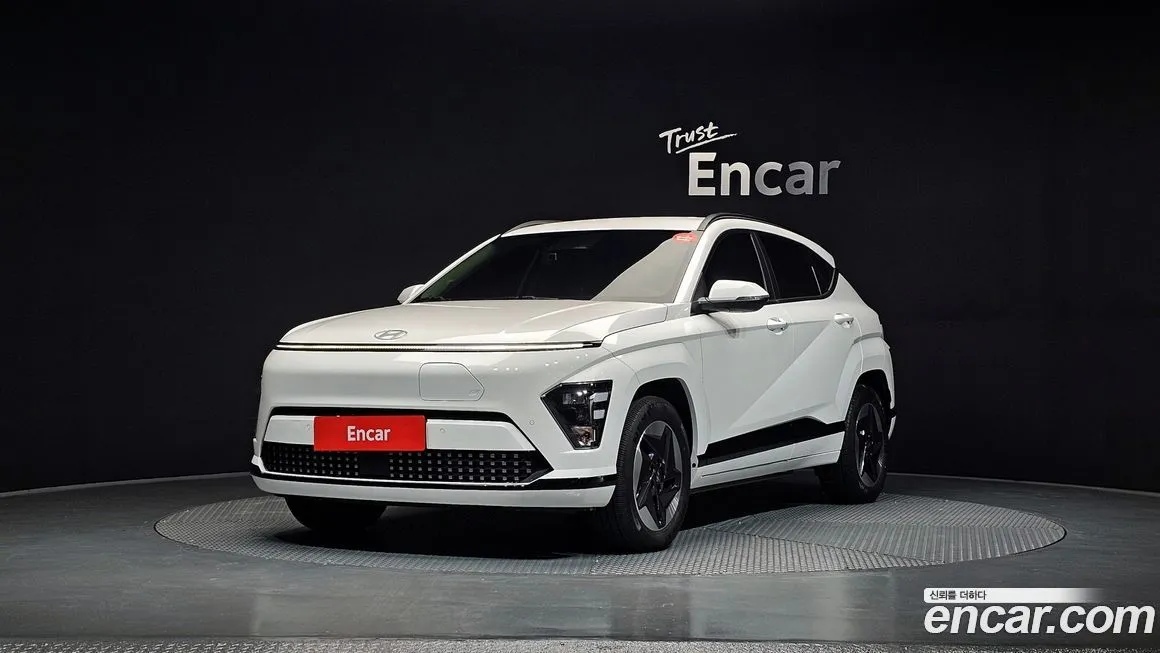 Hyundai Kona — фото 1