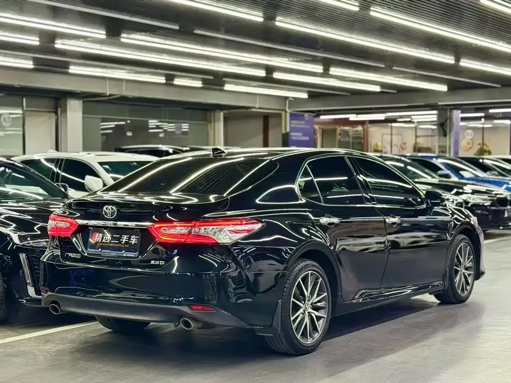 Toyota Camry 2021 из CN, фото 6