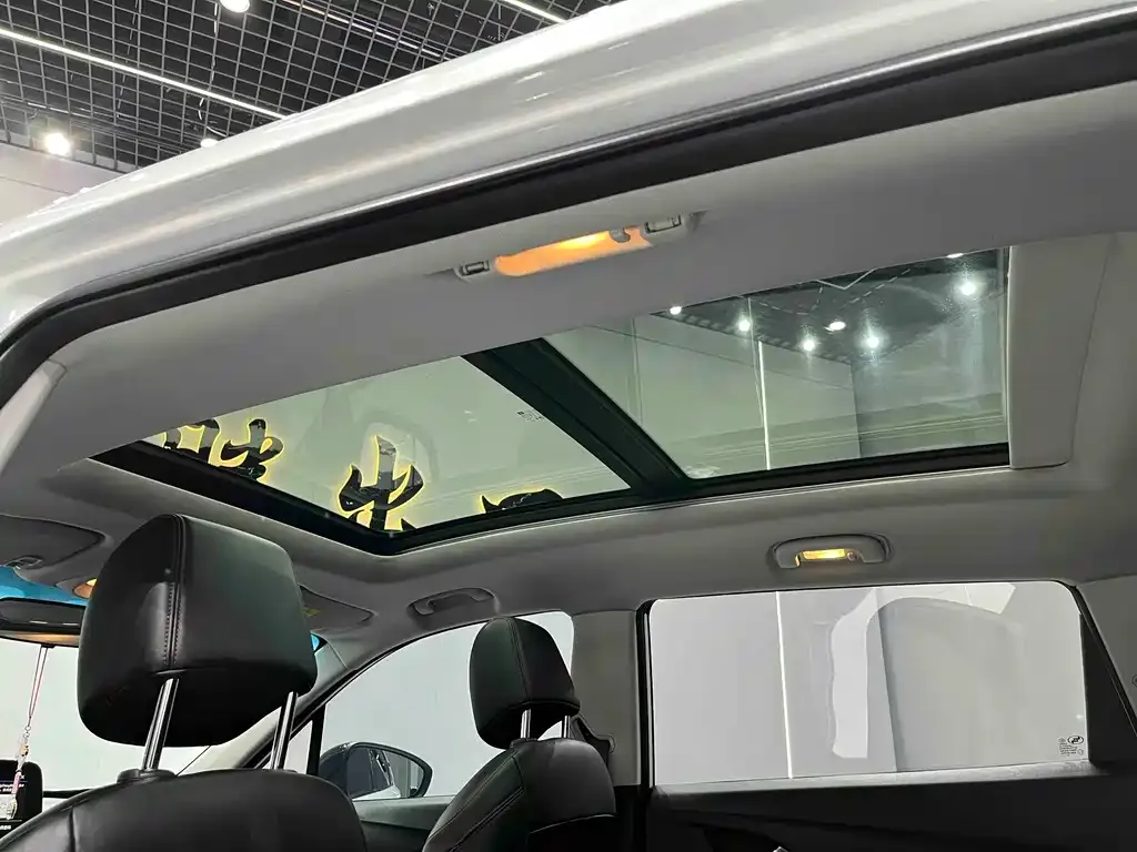 Chevrolet Volando 2023 из CN, фото 7