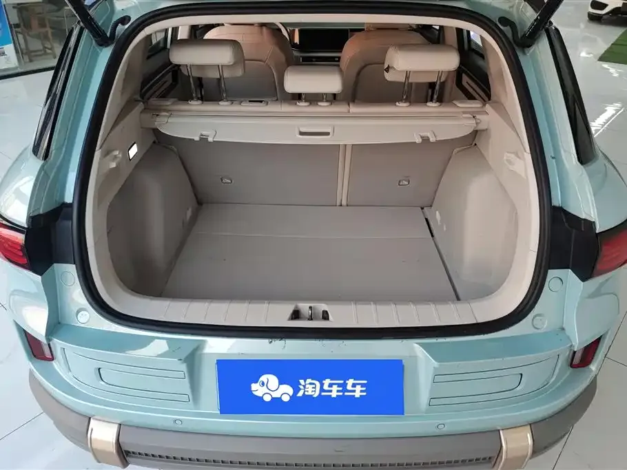 Geely Icon — фото 8