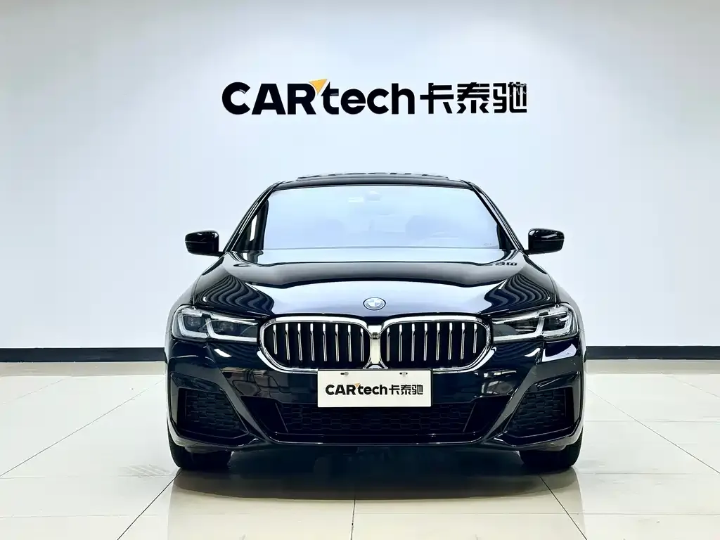 BMW 5 Series — фото 4