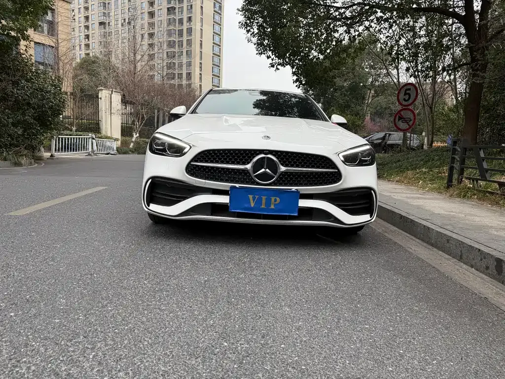 Mercedes-Benz C-Class — фото 10