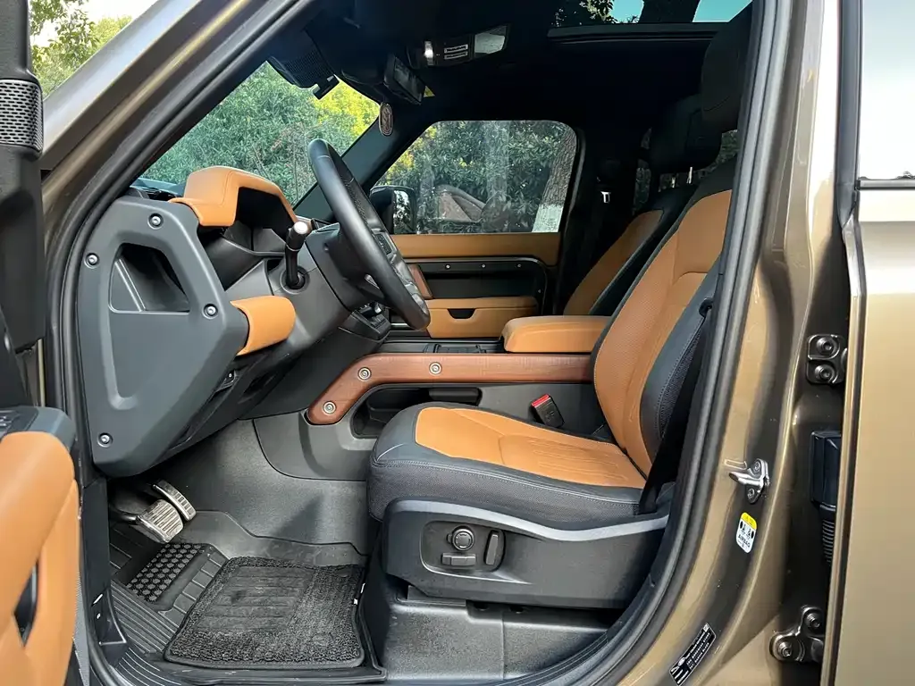 Land Rover Defender — фото 3