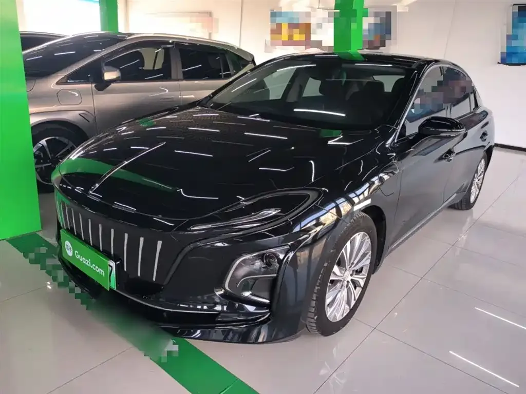 Hongqi E-QM5 2023 из CN, фото 1