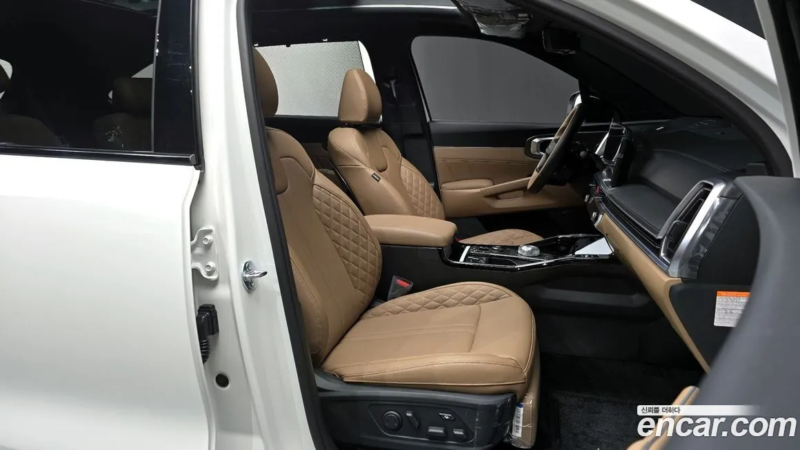 Kia Sorento — фото 8