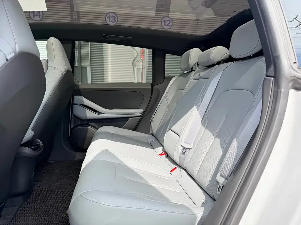 NIO ET5T 2025 из CN, фото 3