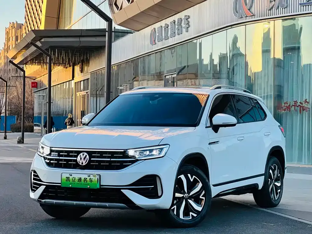 Volkswagen GTE PHEV 2024 из CN, фото 1