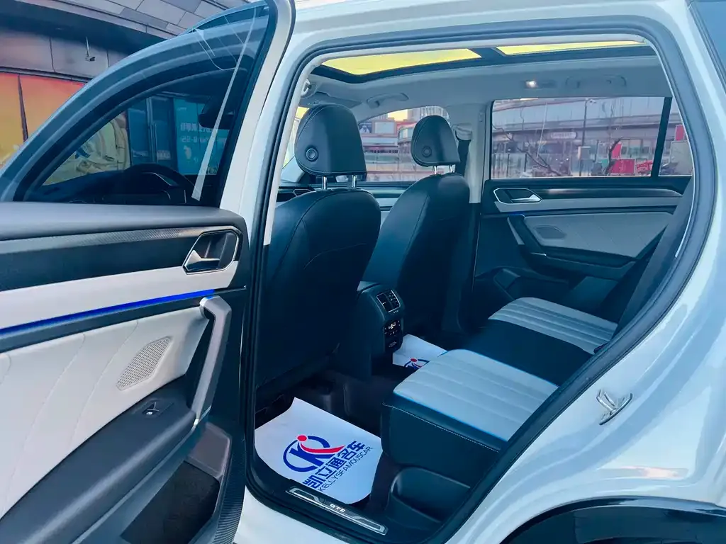 Volkswagen GTE PHEV 2024 из CN, фото 5
