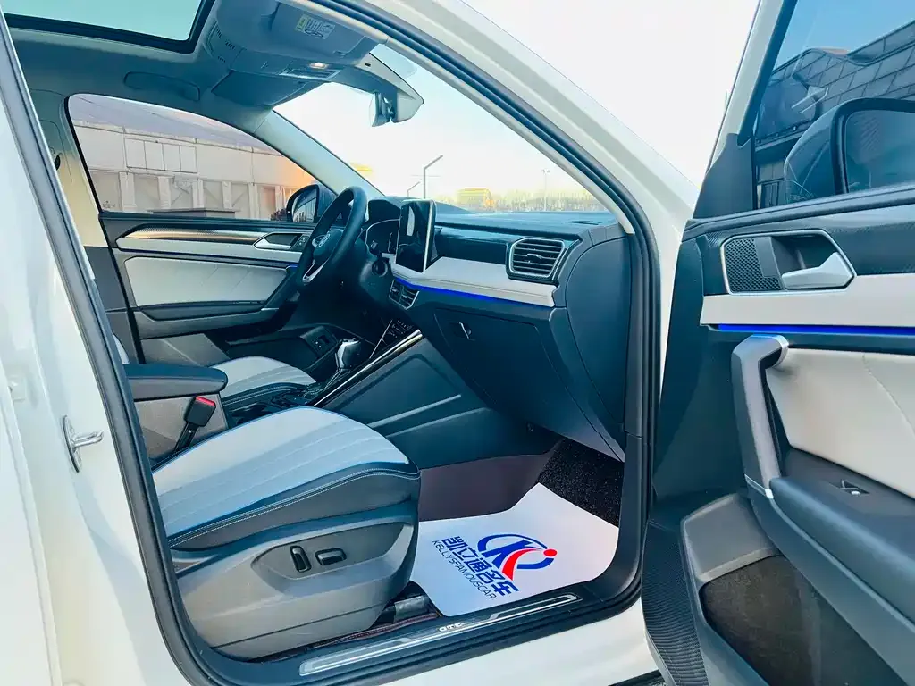 Volkswagen GTE PHEV 2024 из CN, фото 10