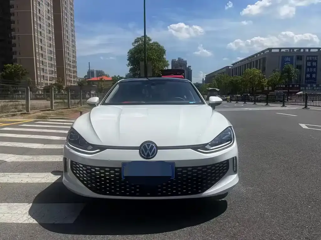Volkswagen Lamando 2024 из CN, фото 2