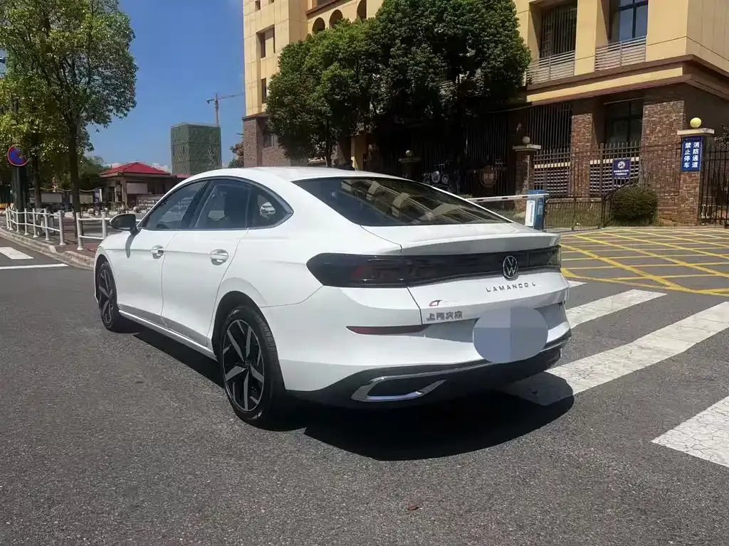 Volkswagen Lamando 2024 из CN, фото 8