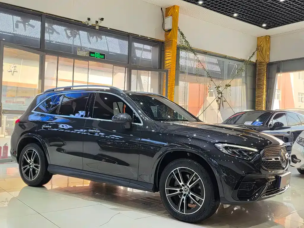 Mercedes-Benz GLC — фото 10